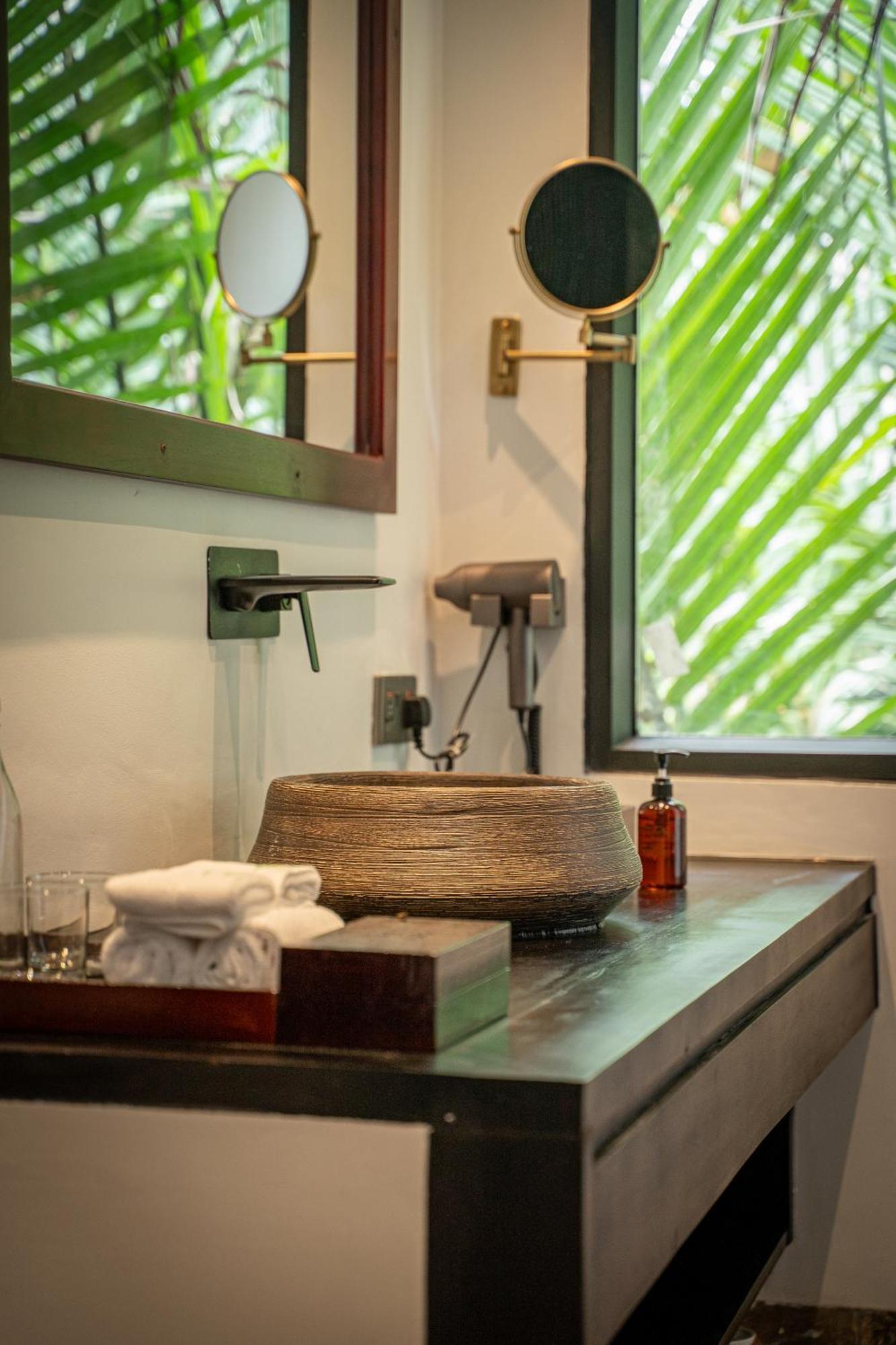 RiverTree Villa&Resort Kampot Esterno foto